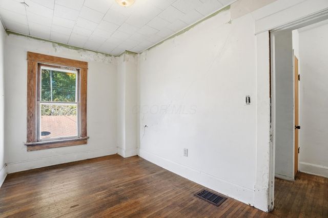 2433 N 4th Street, Columbus, OH 43202