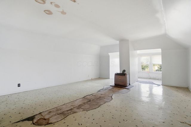 2433 N 4th Street, Columbus, OH 43202