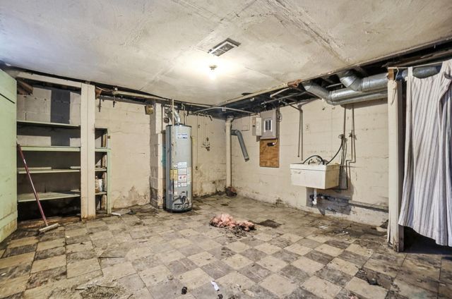 2433 N 4th Street, Columbus, OH 43202