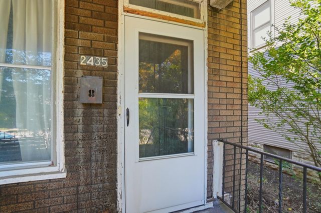 2433 N 4th Street, Columbus, OH 43202