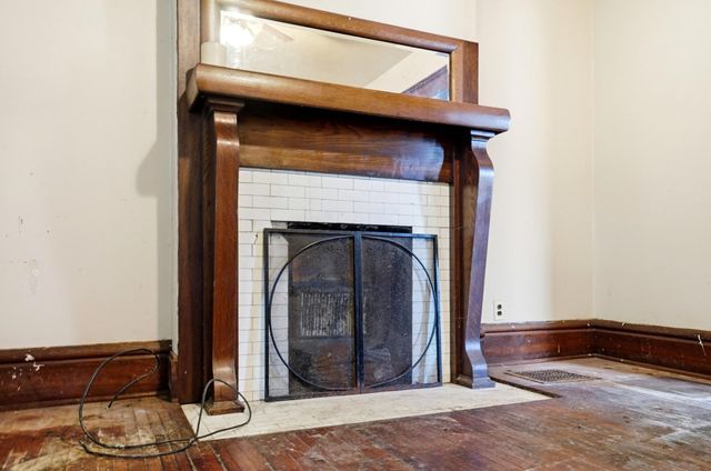 2433 N 4th Street, Columbus, OH 43202