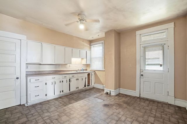 2433 N 4th Street, Columbus, OH 43202