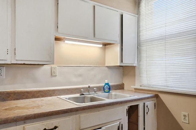 2433 N 4th Street, Columbus, OH 43202