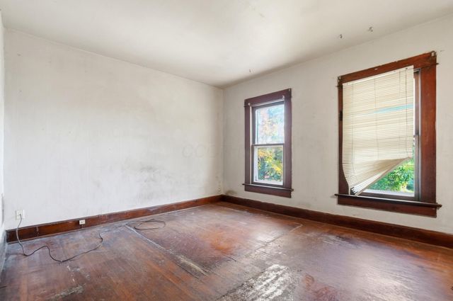 2433 N 4th Street, Columbus, OH 43202