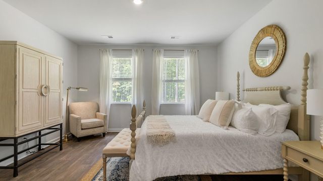 3162 Dalmore Drive, Ravenel, SC 29470
