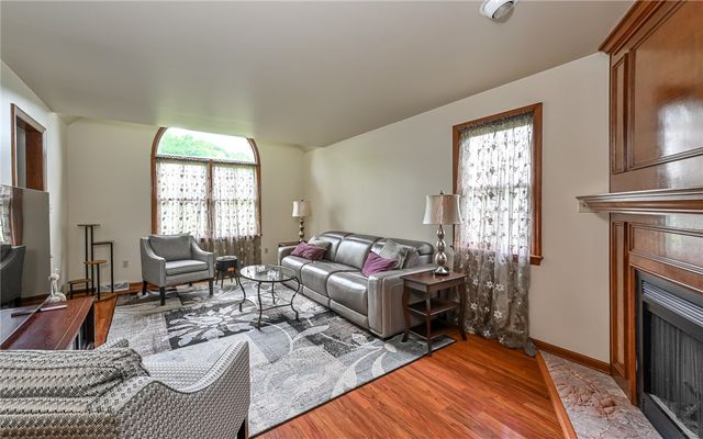 212 Whitehaven Dr, Richland, PA 15044