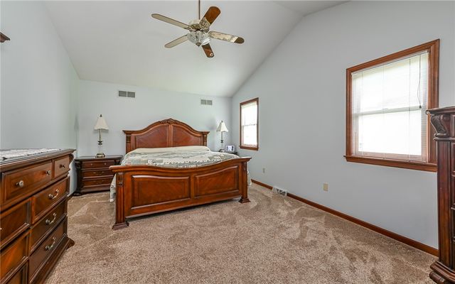 212 Whitehaven Dr, Richland, PA 15044