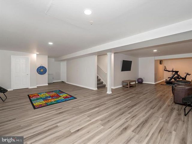 12661 BARTON DR, Hagerstown, MD 21740