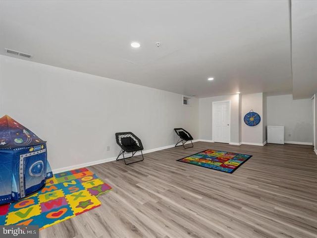 12661 BARTON DR, Hagerstown, MD 21740