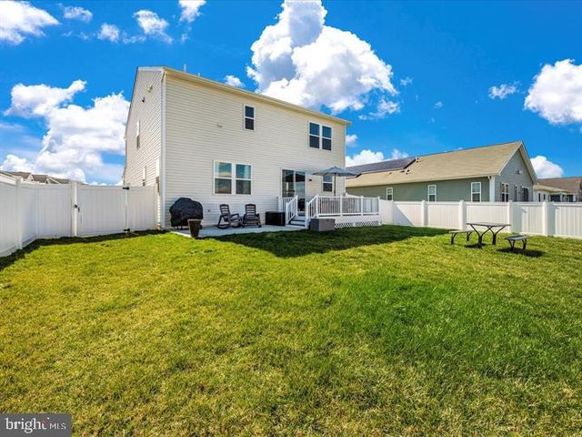 12661 BARTON DR, Hagerstown, MD 21740