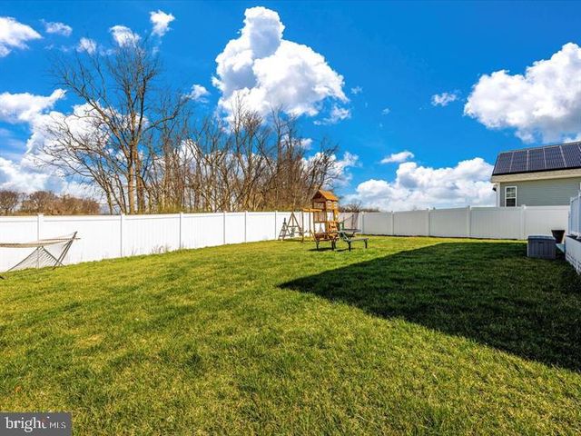 12661 BARTON DR, Hagerstown, MD 21740