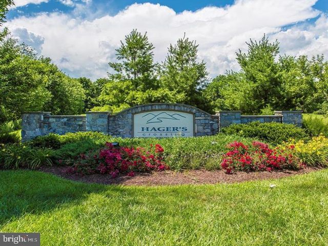 12661 BARTON DR, Hagerstown, MD 21740