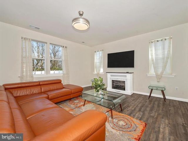 12661 BARTON DR, Hagerstown, MD 21740