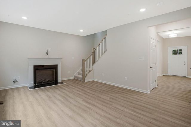 101 KINSEY DR, Prince Frederick, MD 20678