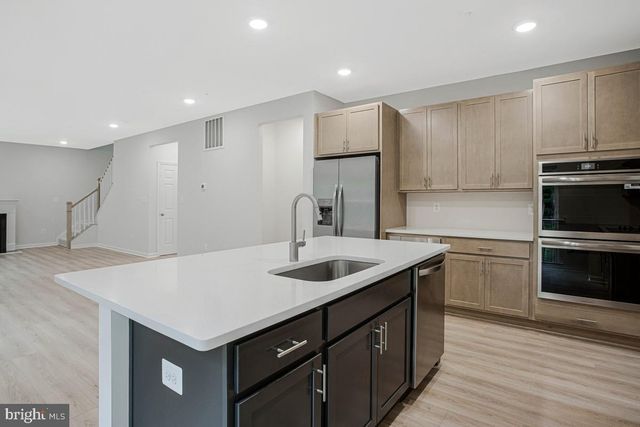 101 KINSEY DR, Prince Frederick, MD 20678