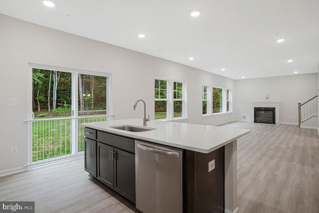 101 KINSEY DR, Prince Frederick, MD 20678