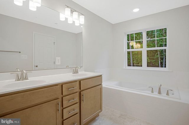 101 KINSEY DR, Prince Frederick, MD 20678