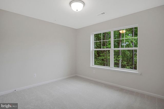 101 KINSEY DR, Prince Frederick, MD 20678