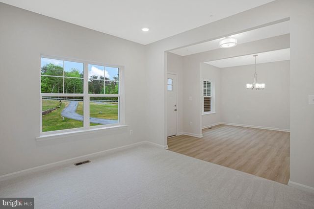 101 KINSEY DR, Prince Frederick, MD 20678