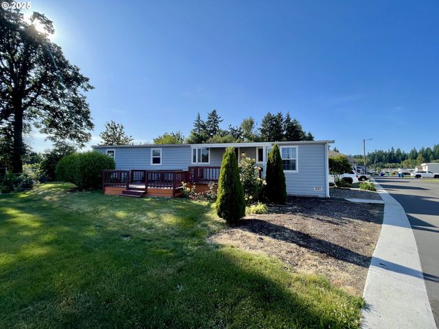 13900 Se HIGHWAY 212 31, Clackamas, OR 97015