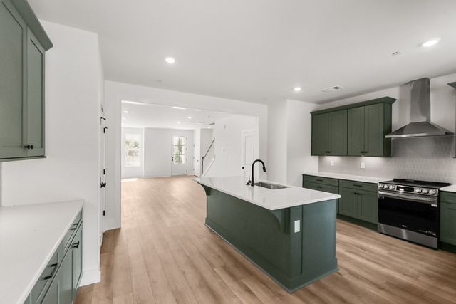 124 Nearwater Place, Hendersonville, TN 37075