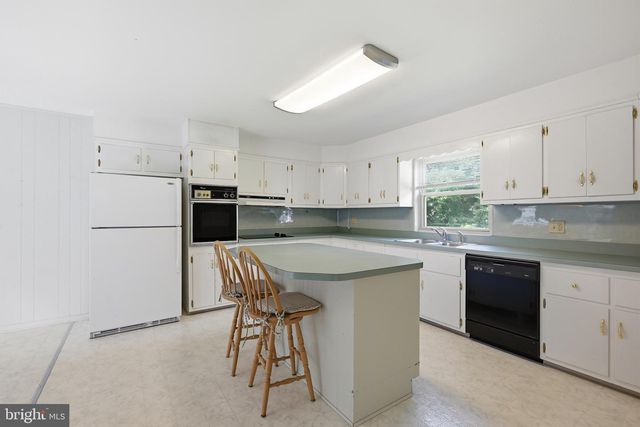 210 JUPITER RD, Newark, DE 19711