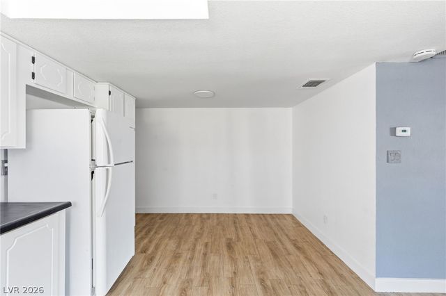 4622 Grand Drive 3, Las Vegas, NV 89169