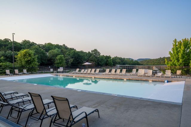 1209 Ledgestone Circle, Branson West, MO 65737