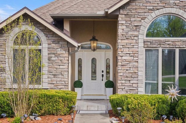 1209 Ledgestone Circle, Branson West, MO 65737