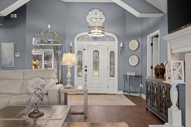 1209 Ledgestone Circle, Branson West, MO 65737