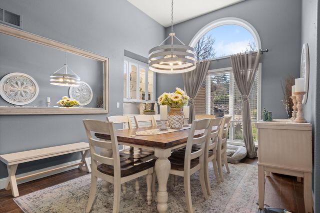 1209 Ledgestone Circle, Branson West, MO 65737