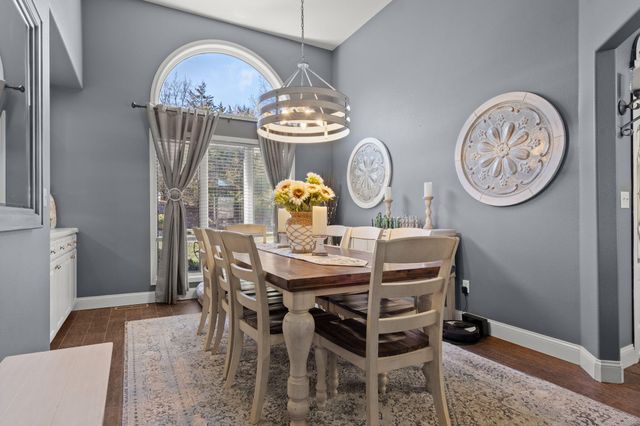 1209 Ledgestone Circle, Branson West, MO 65737