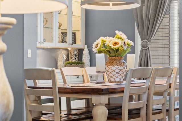 1209 Ledgestone Circle, Branson West, MO 65737