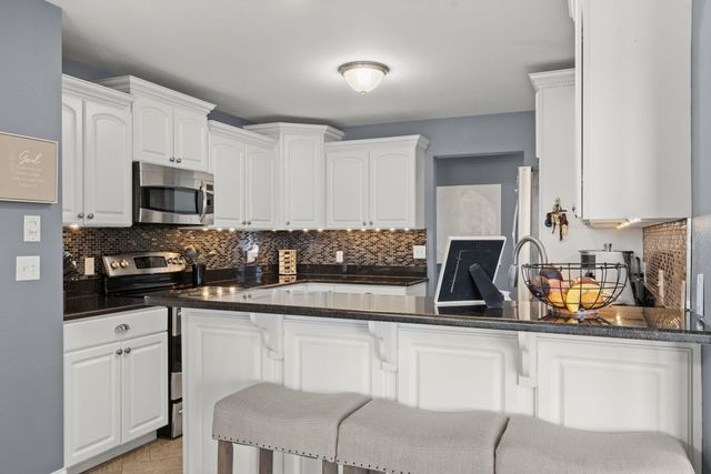 1209 Ledgestone Circle, Branson West, MO 65737