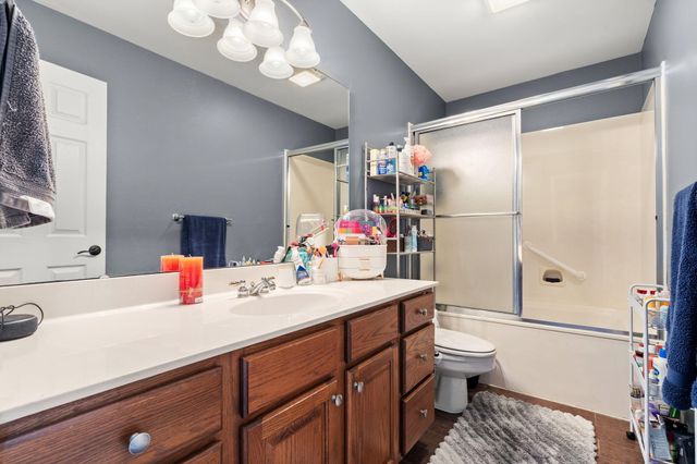 1209 Ledgestone Circle, Branson West, MO 65737