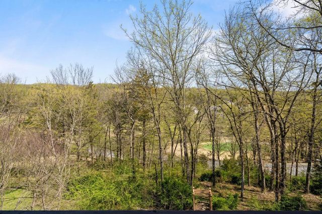 1209 Ledgestone Circle, Branson West, MO 65737