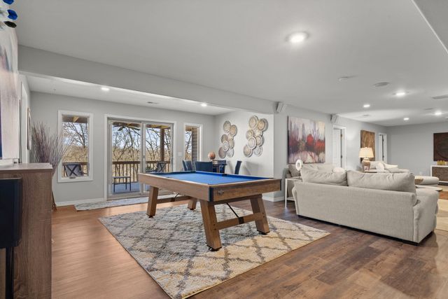 1209 Ledgestone Circle, Branson West, MO 65737