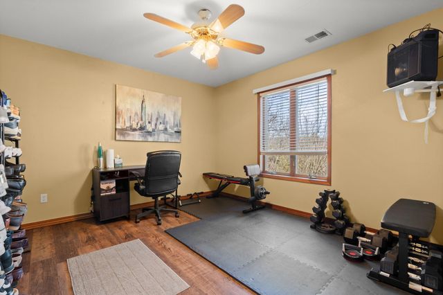 1209 Ledgestone Circle, Branson West, MO 65737