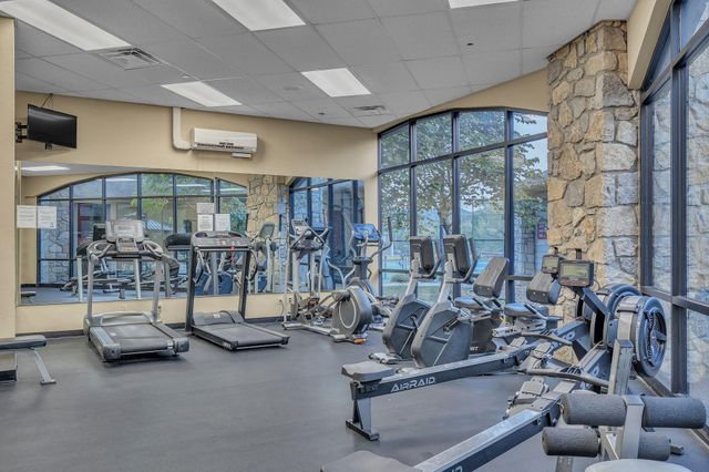 1209 Ledgestone Circle, Branson West, MO 65737