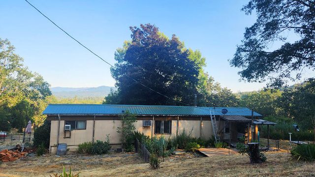 6369 Monument Drive, Grants Pass, OR 97526