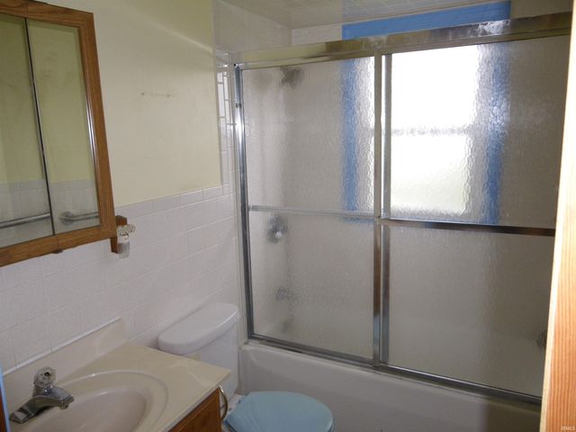 4645 W Mill Road, Evansville, IN 47720