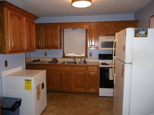 4645 W Mill Road, Evansville, IN 47720