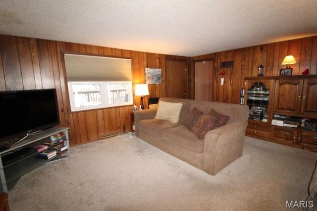 7266 Mackenzie Road, Unincorporated, MO 63123