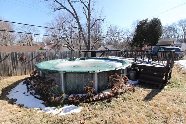 7266 Mackenzie Road, Unincorporated, MO 63123