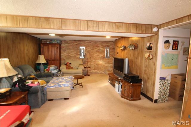 7266 Mackenzie Road, Unincorporated, MO 63123