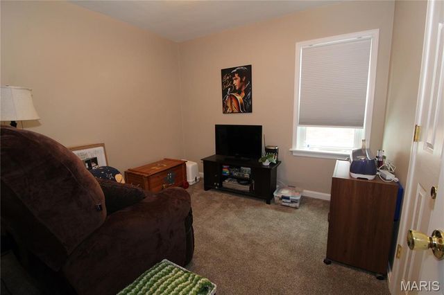 7266 Mackenzie Road, Unincorporated, MO 63123