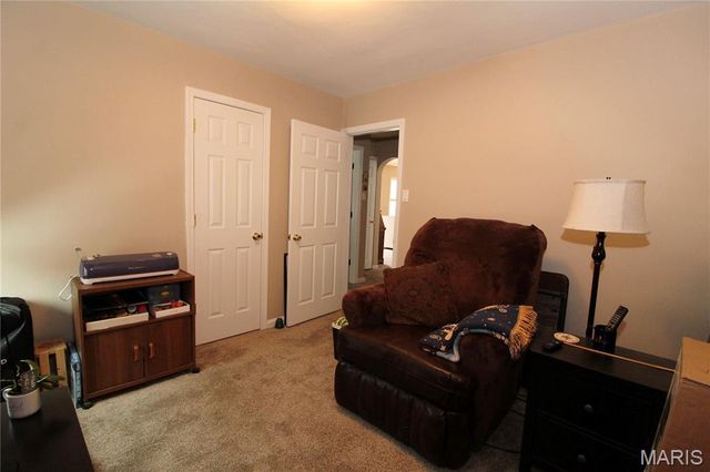 7266 Mackenzie Road, Unincorporated, MO 63123