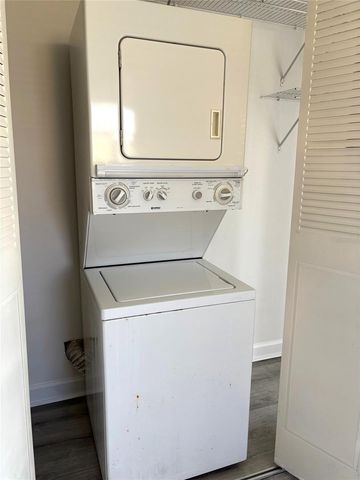 201 BEDFORD STREET 95, Sun City Center, FL 33573