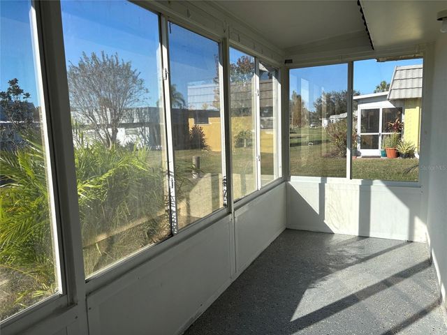 201 BEDFORD STREET 95, Sun City Center, FL 33573