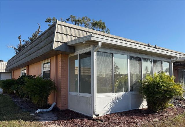 201 BEDFORD STREET 95, Sun City Center, FL 33573